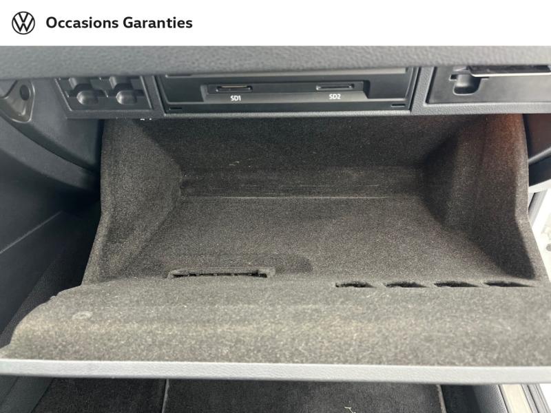 Voitures occasions VOLKSWAGEN GOLF Carat Orvault