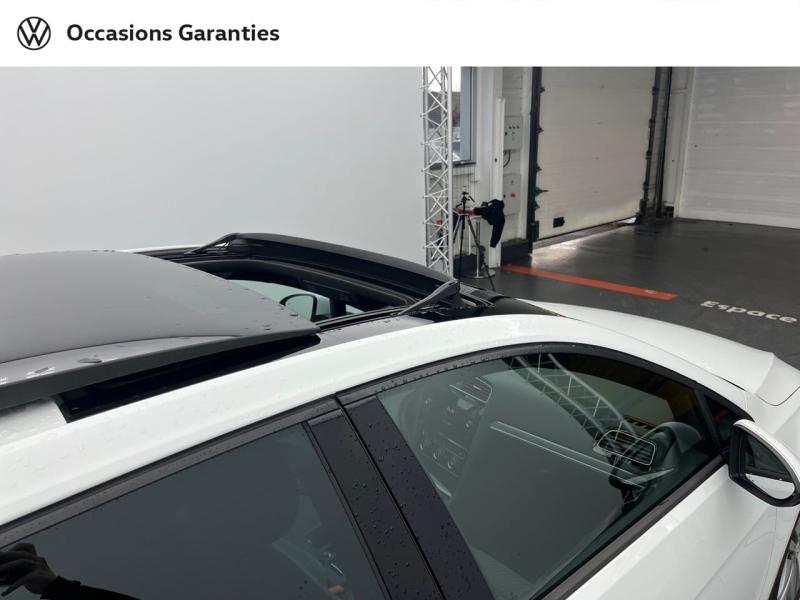 Voitures occasions VOLKSWAGEN GOLF Carat Orvault
