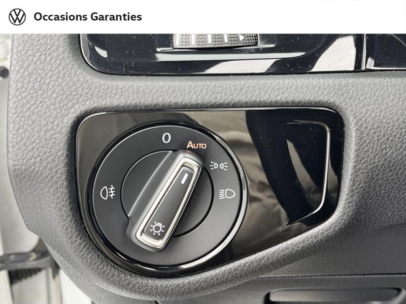 Voitures occasions VOLKSWAGEN GOLF Carat Orvault