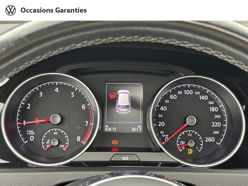 Voitures occasions VOLKSWAGEN GOLF Carat Orvault