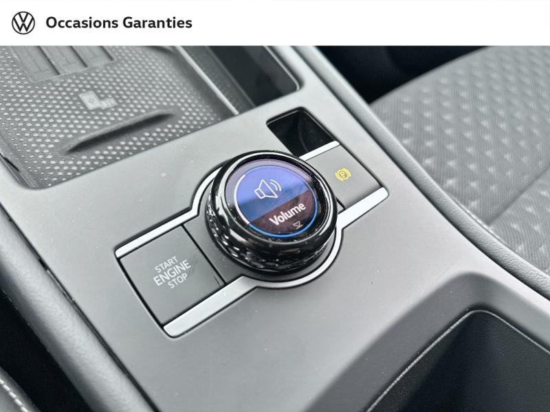 Voitures occasions VOLKSWAGEN T-ROC R-Line Orvault