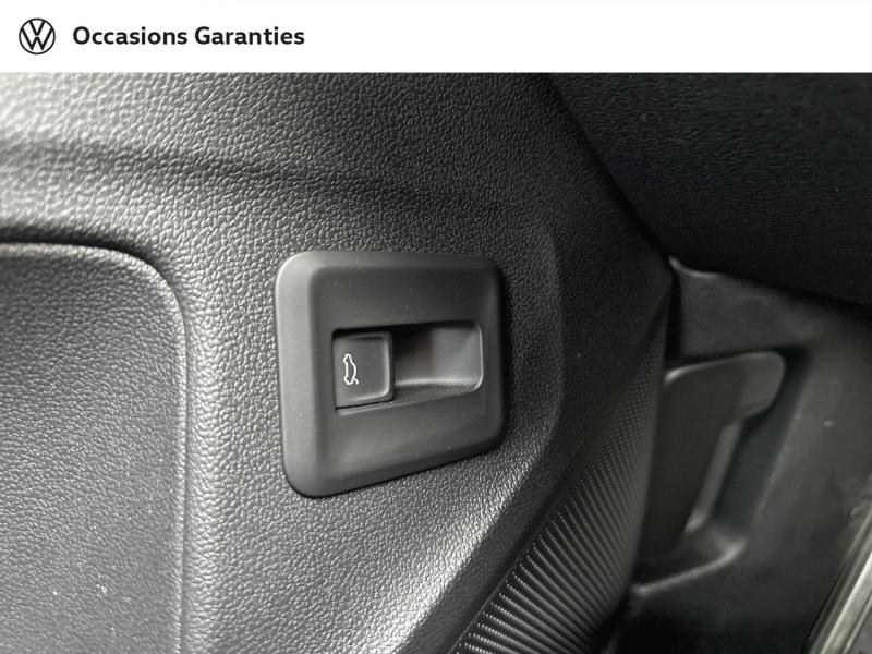 Voitures occasions VOLKSWAGEN T-ROC R-Line Orvault