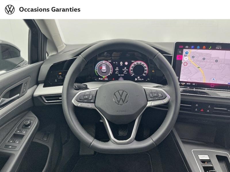 Voitures occasions VOLKSWAGEN GOLF Life Plus Orvault