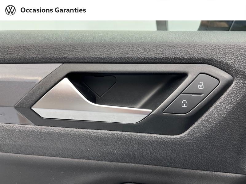 Voitures occasions VOLKSWAGEN T-ROC R-Line Orvault