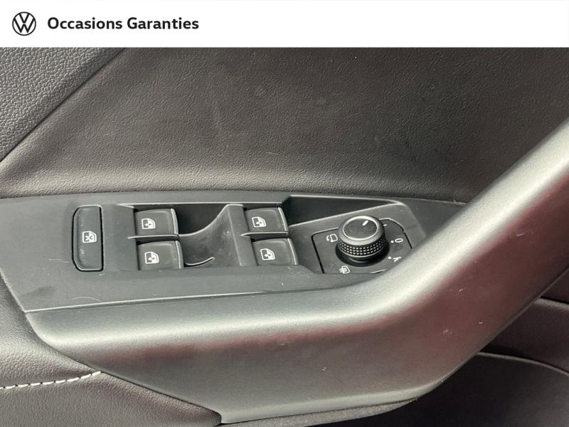 Voitures occasions VOLKSWAGEN T-CROSS R-Line Orvault