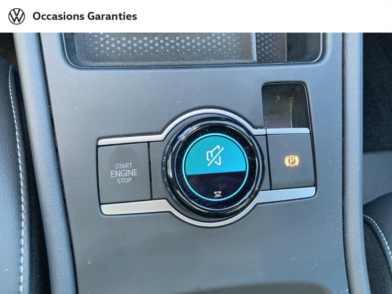 Voitures occasions VOLKSWAGEN T-ROC R-Line Orvault