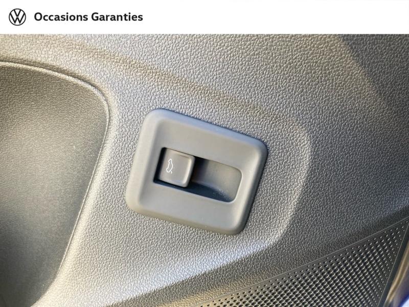 Voitures occasions VOLKSWAGEN T-ROC R-Line Orvault