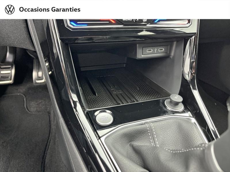 Voitures occasions VOLKSWAGEN T-CROSS R-Line Orvault