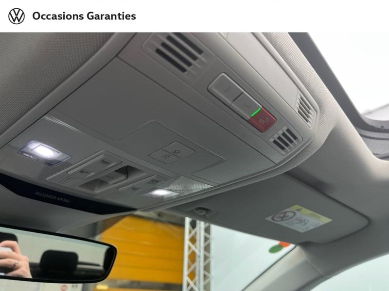 Voitures occasions VOLKSWAGEN T-ROC Style Exclusive Orvault