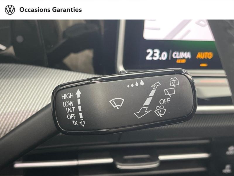 Voitures occasions VOLKSWAGEN GOLF R-Line Orvault