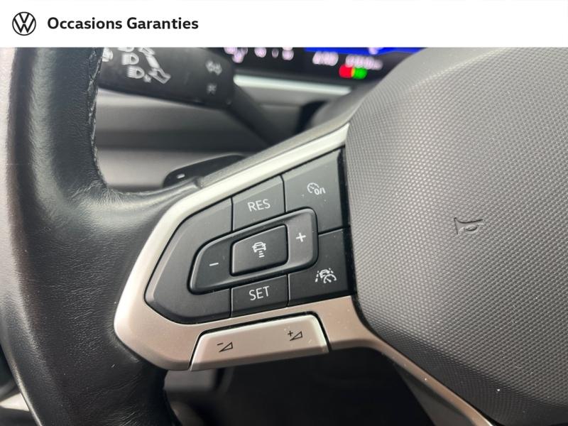 Voitures occasions VOLKSWAGEN T-ROC Life Plus Orvault