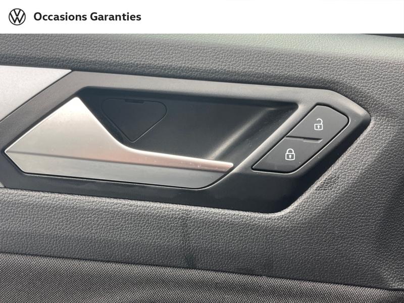Voitures occasions VOLKSWAGEN T-ROC Life Plus Orvault