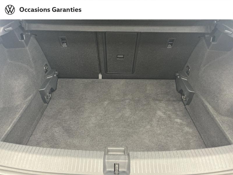 Voitures occasions VOLKSWAGEN T-ROC Carat Exclusive Orvault