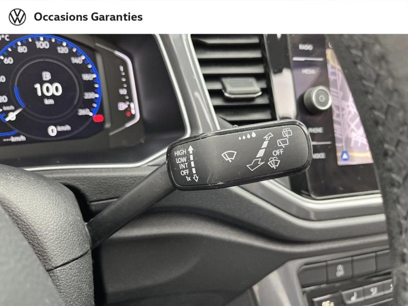 Voitures occasions VOLKSWAGEN T-ROC Carat Exclusive Orvault
