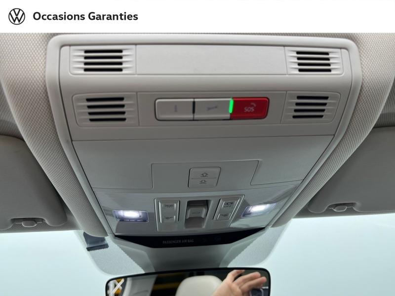 Voitures occasions VOLKSWAGEN T-ROC Carat Exclusive Orvault