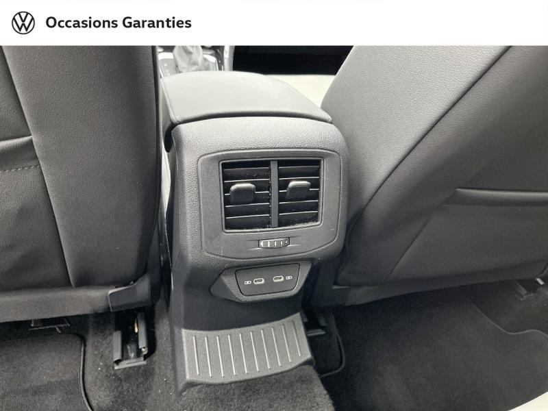 Voitures occasions VOLKSWAGEN T-ROC Carat Exclusive Orvault