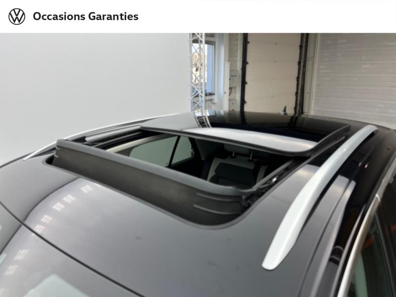 Voitures occasions VOLKSWAGEN T-ROC Carat Exclusive Orvault