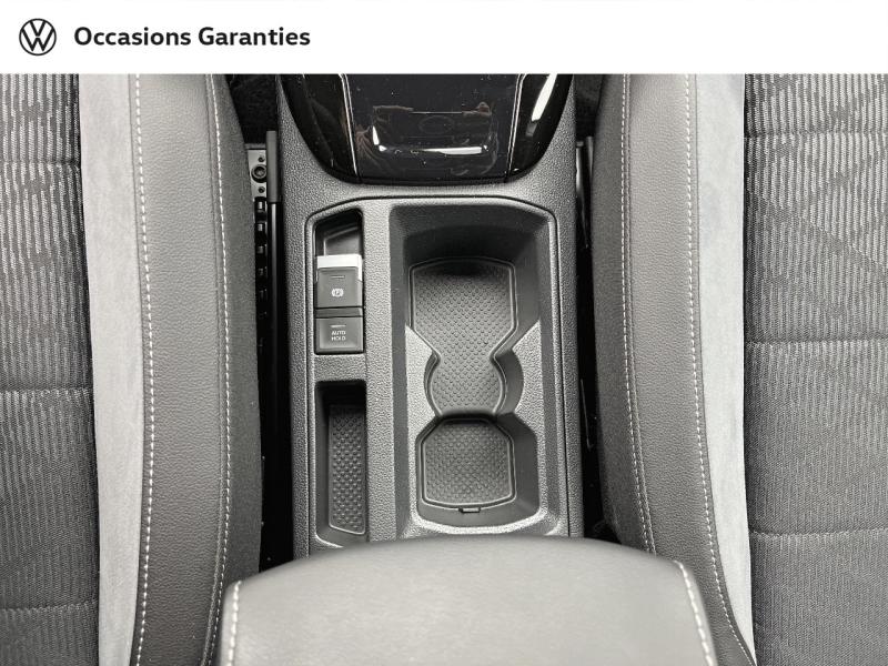Voitures occasions VOLKSWAGEN T-ROC R-Line Orvault