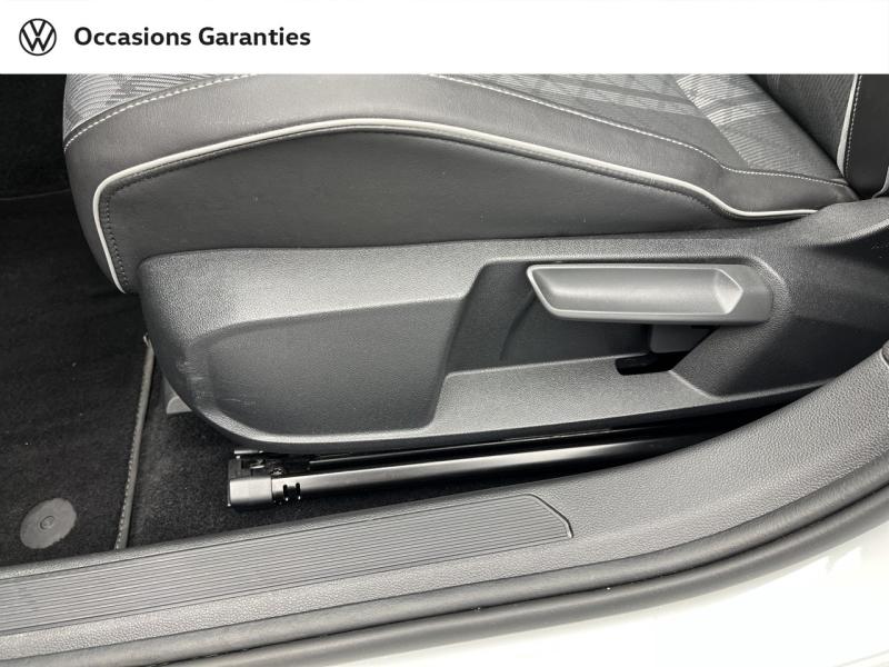 Voitures occasions VOLKSWAGEN GOLF R-Line Orvault