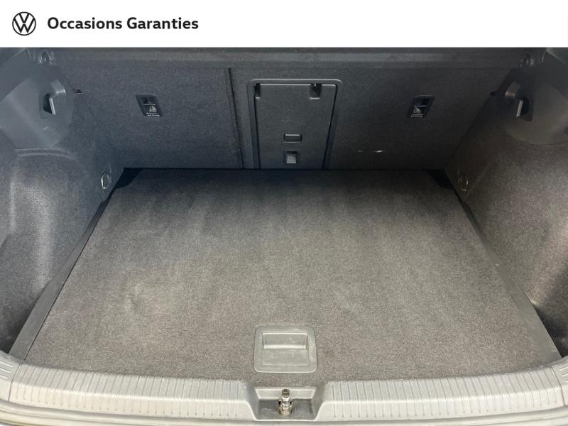 Voitures occasions VOLKSWAGEN GOLF R-Line Orvault