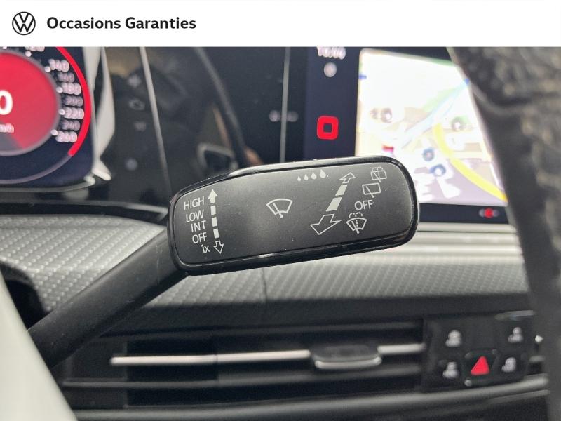 Voitures occasions VOLKSWAGEN GOLF R-Line Orvault