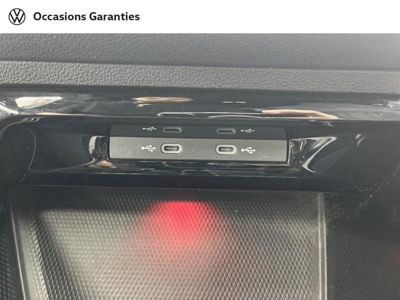 Voitures occasions VOLKSWAGEN GOLF R-Line Orvault