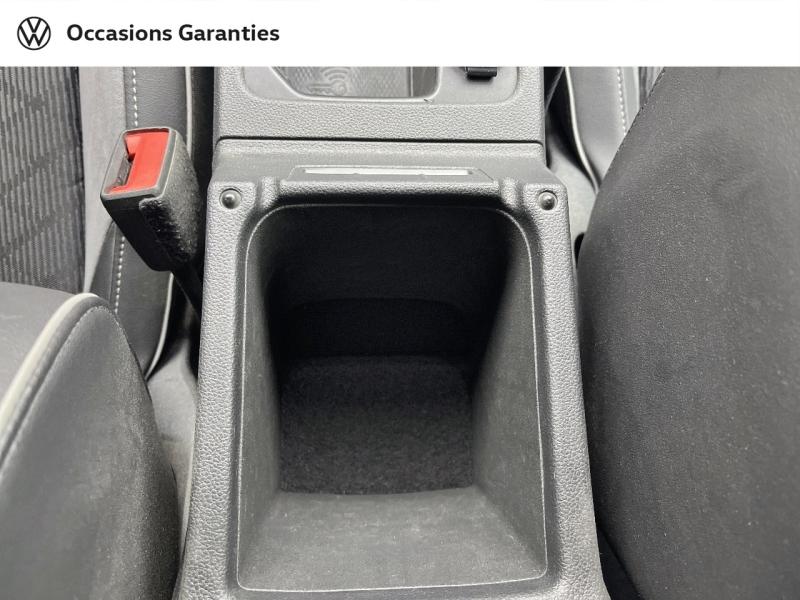 Voitures occasions VOLKSWAGEN GOLF R-Line Orvault