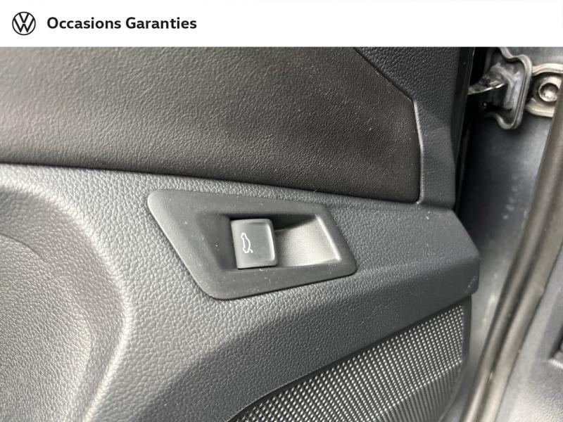 Voitures occasions VOLKSWAGEN T-ROC R-Line Orvault