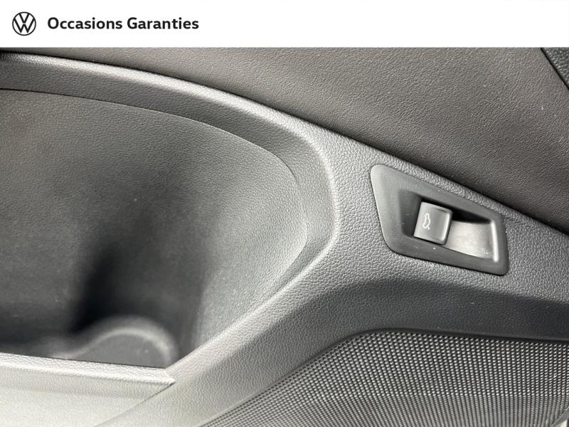 Voitures occasions VOLKSWAGEN T-ROC Carat Exclusive Orvault