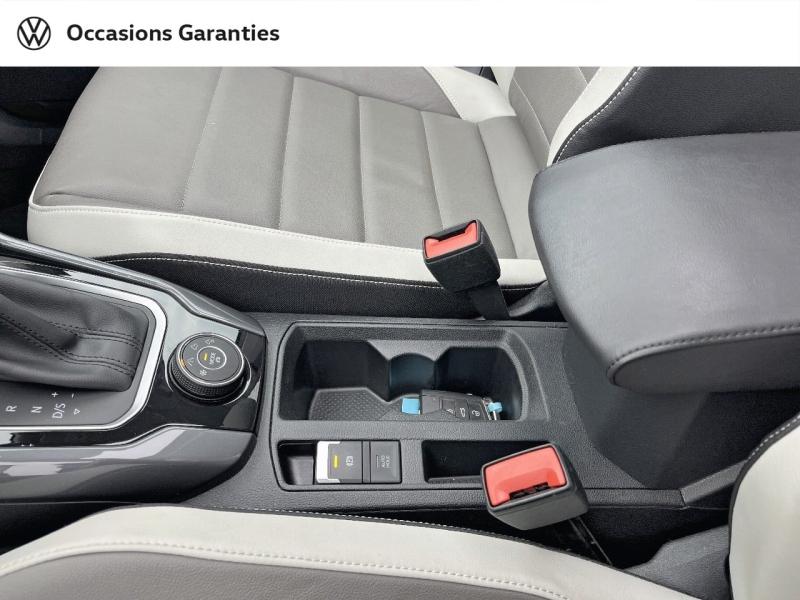 Voitures occasions VOLKSWAGEN T-ROC Carat Exclusive Orvault