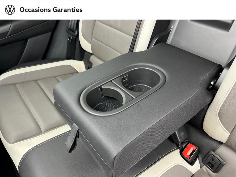 Voitures occasions VOLKSWAGEN T-ROC Carat Exclusive Orvault