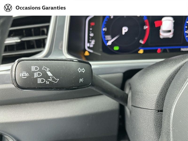 Voitures occasions VOLKSWAGEN T-ROC Style Exclusive Orvault