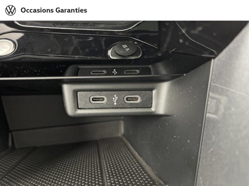 Voitures occasions VOLKSWAGEN T-ROC Style Exclusive Orvault