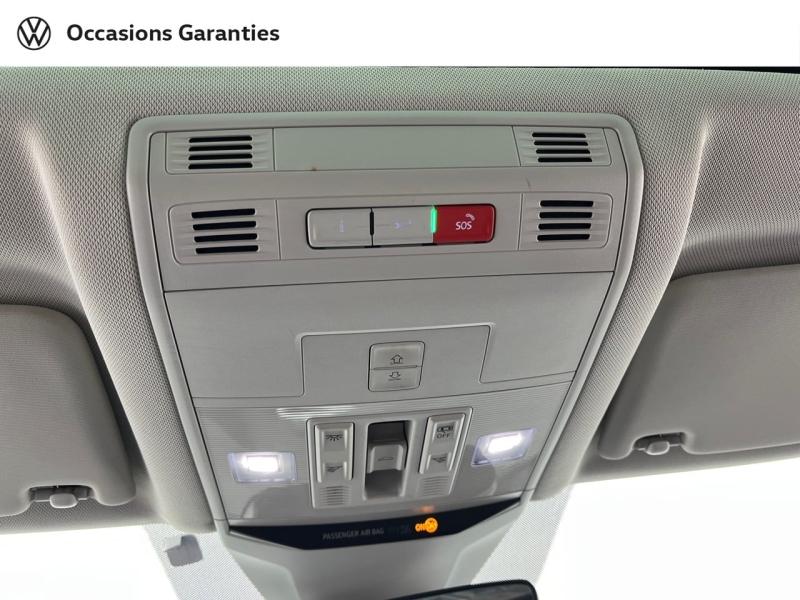 Voitures occasions VOLKSWAGEN T-ROC Style Exclusive Orvault