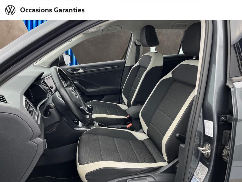 Voitures occasions VOLKSWAGEN T-ROC Carat Orvault