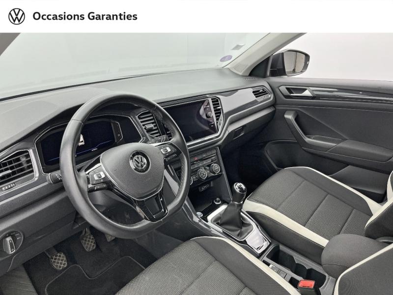 Voitures occasions VOLKSWAGEN T-ROC Carat Orvault
