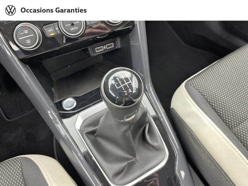 Voitures occasions VOLKSWAGEN T-ROC Carat Orvault