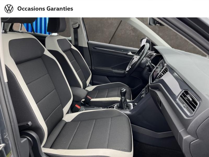 Voitures occasions VOLKSWAGEN T-ROC Carat Orvault