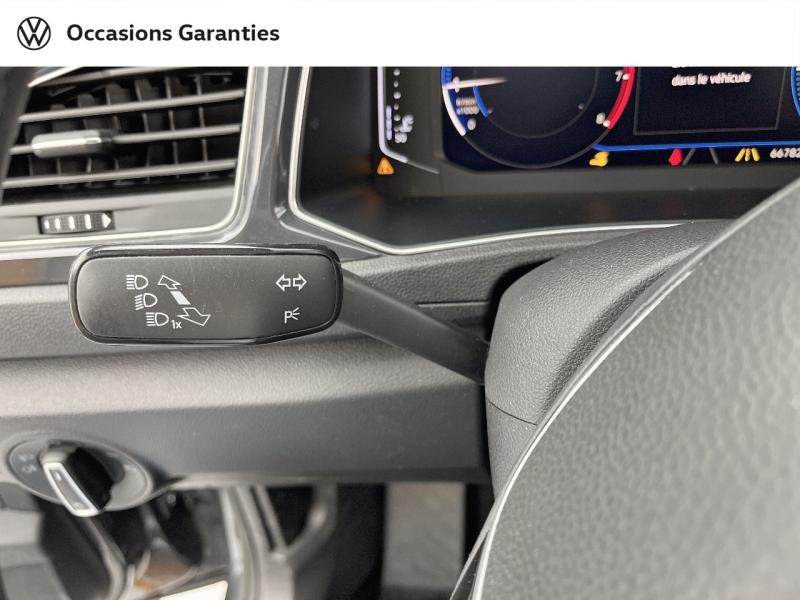 Voitures occasions VOLKSWAGEN T-ROC Carat Orvault