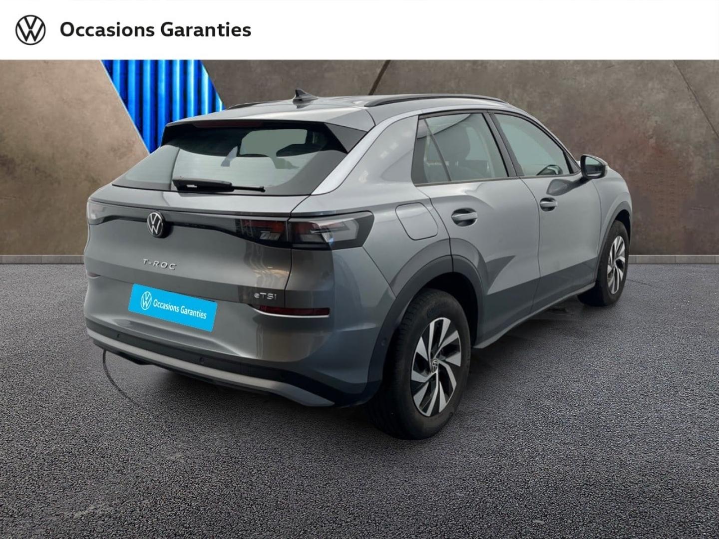 Voitures occasions VOLKSWAGEN T-ROC Base Orvault