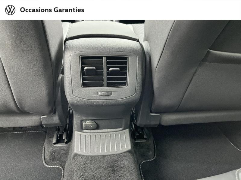 Voitures occasions VOLKSWAGEN T-ROC R-Line Orvault