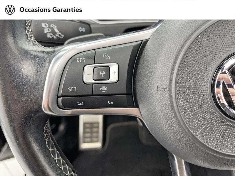Voitures occasions VOLKSWAGEN T-ROC R-Line Orvault