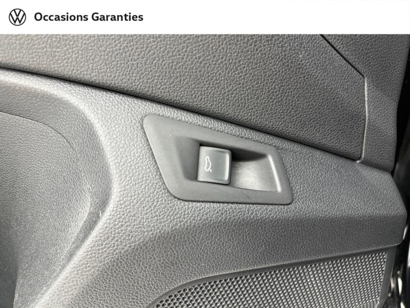 Voitures occasions VOLKSWAGEN T-ROC R-Line Orvault