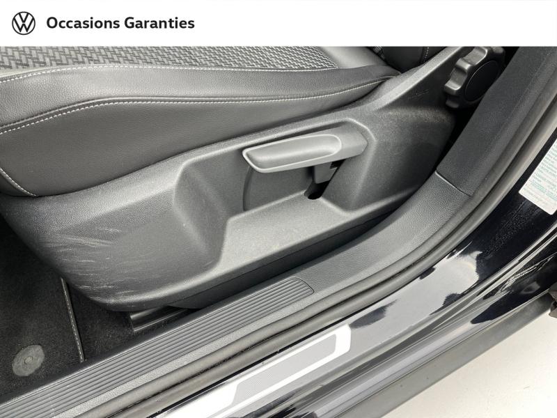 Voitures occasions VOLKSWAGEN T-ROC R-Line Orvault