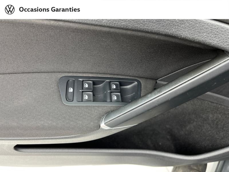 Voitures occasions VOLKSWAGEN GOLF Confortline Orvault
