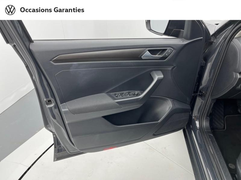 Voitures occasions VOLKSWAGEN T-ROC Lounge Orvault