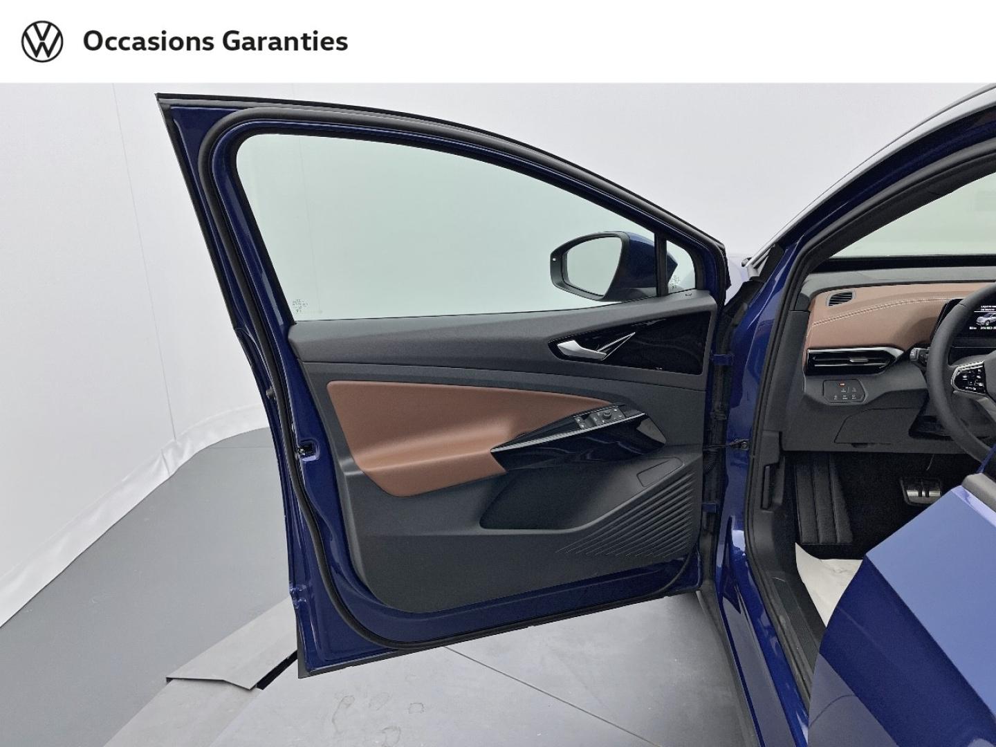 Voitures occasions VOLKSWAGEN ID.4 Life Max Orvault