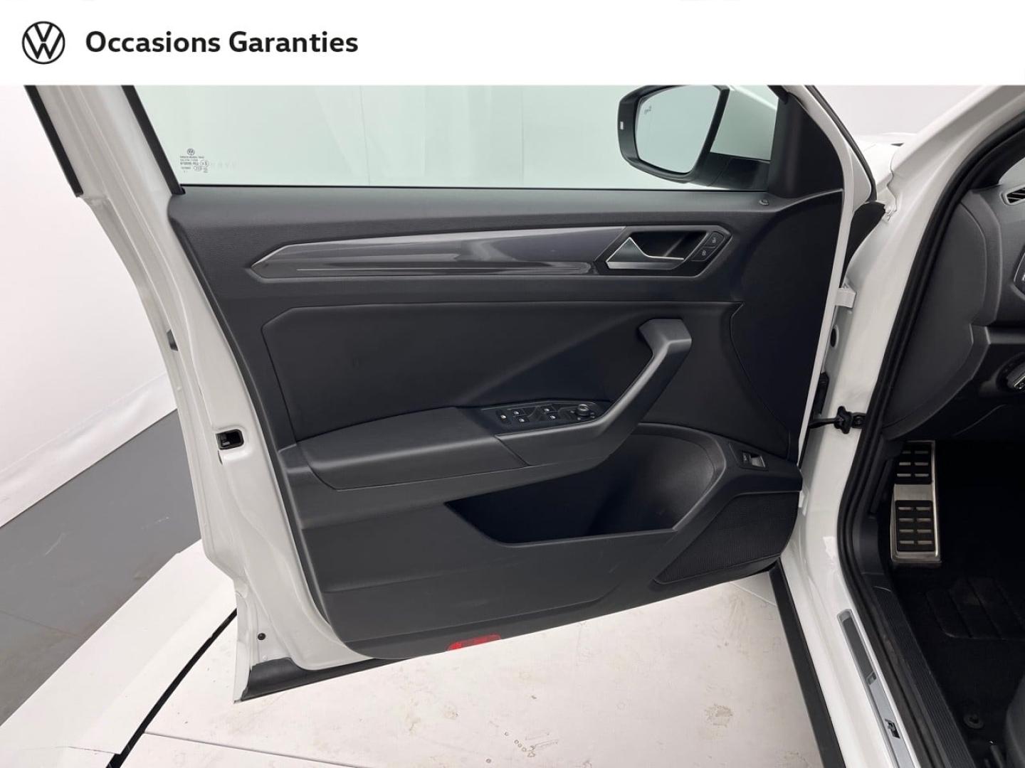 Voitures occasions VOLKSWAGEN T-ROC R-Line Orvault