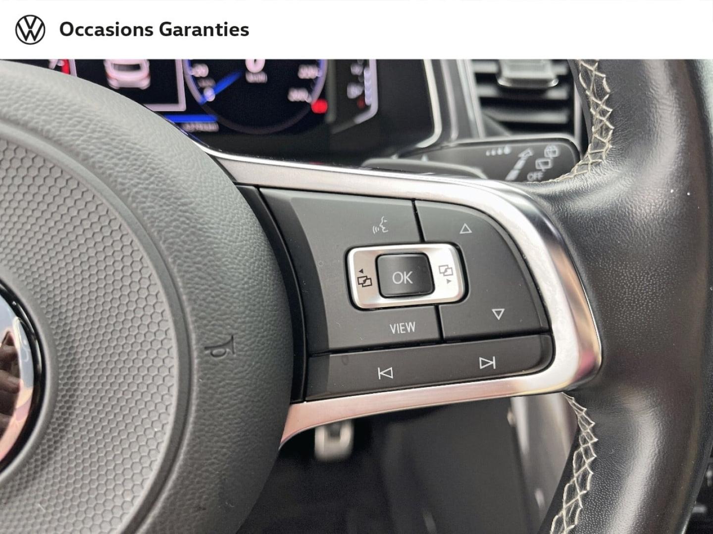 Voitures occasions VOLKSWAGEN T-ROC R-Line Orvault