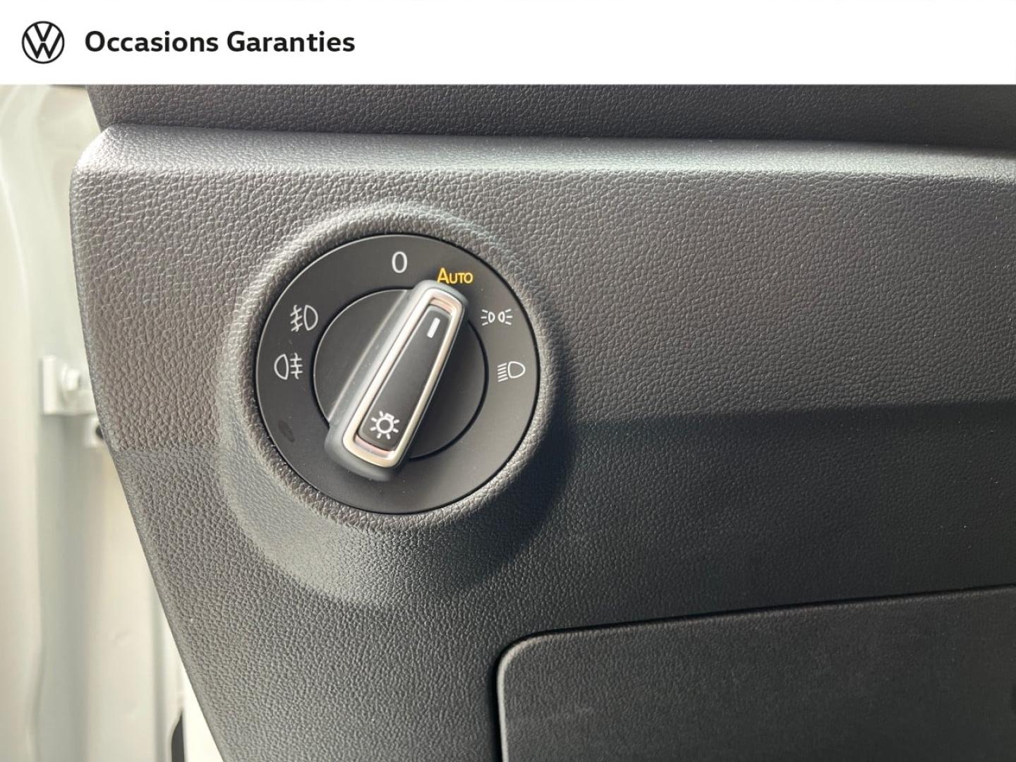 Voitures occasions VOLKSWAGEN T-ROC R-Line Orvault
